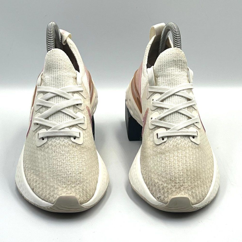 Nike Wmns React Infinity Run Flyknit - Running Shoe - Picture 4 of 11